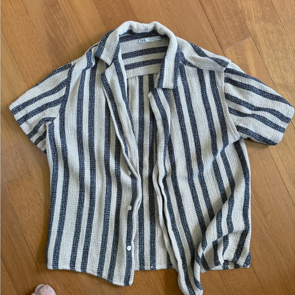 Zara Men’s Striped Short Sleeve Knit Shirt